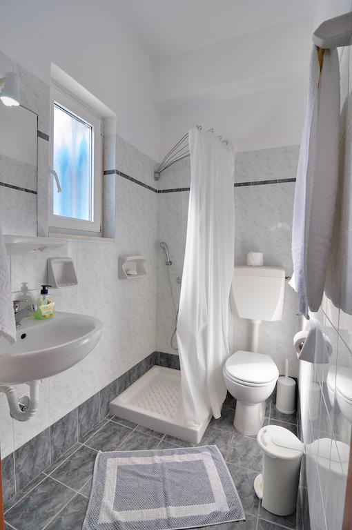 Agnanti View Hotel Pachaina Room photo